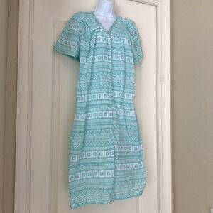 Elegant Emily Teal Geometric Tribal Print Snap Front House Dress Robe Sz Large